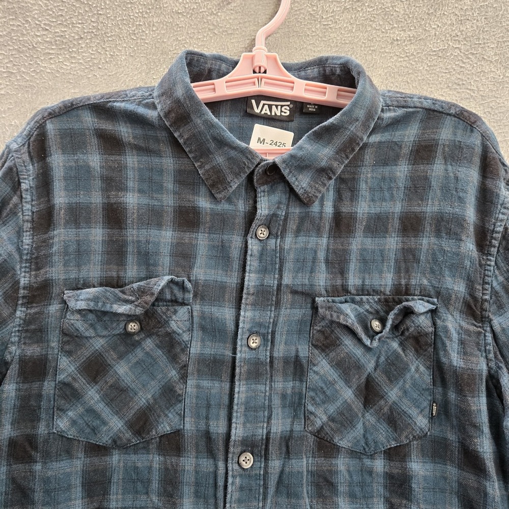 Vans Men Button Up Shirt L Blue Plaid Flannel Long Sleeve Cotton